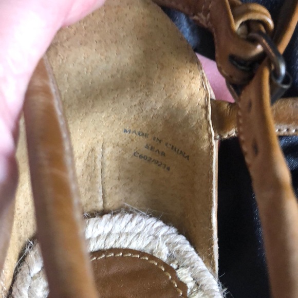 Max Studio Strappy Leather Sandals - Picture 6 of 7